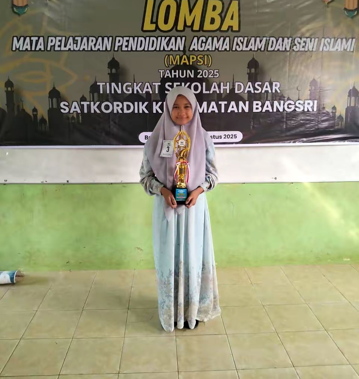 Juara 1 Mata Pelajaran PAI dan Seni islami MAPSI cabang TIK